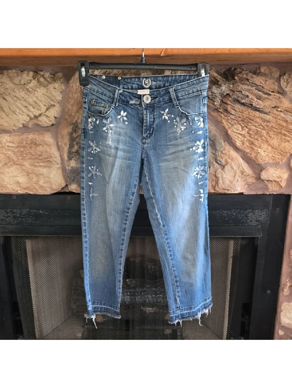 Embroidered Floral Ankle Jeans